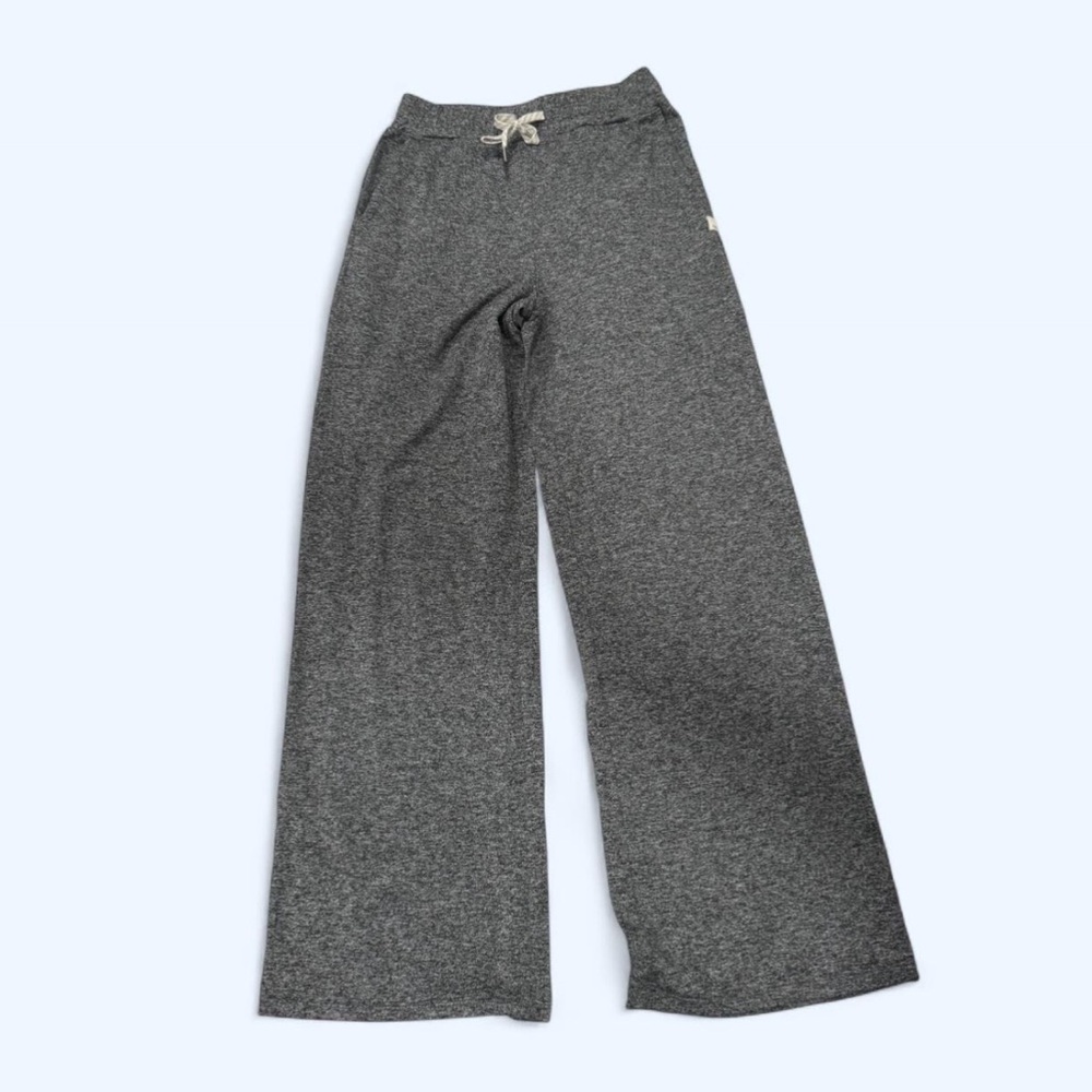 Vuori Women's Halo Essential Wideleg - Size Small - Grey